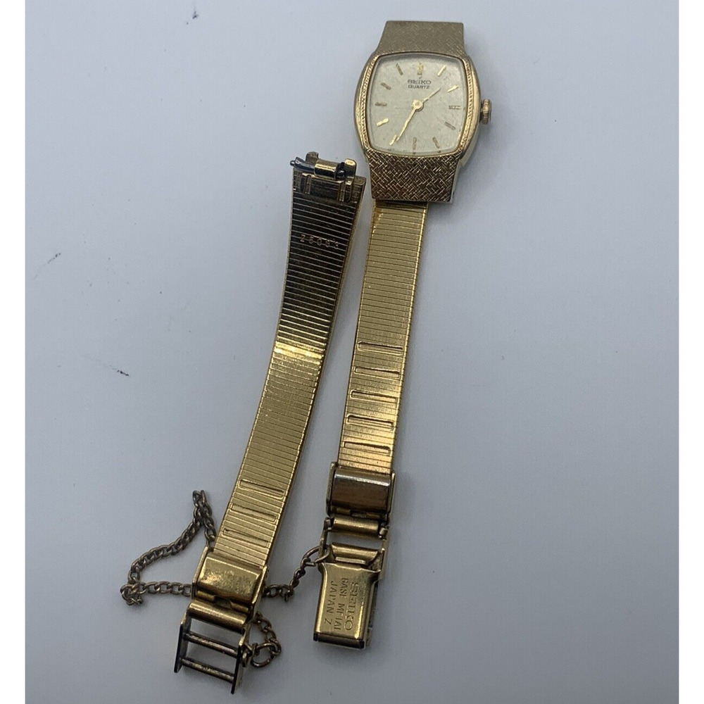 Seiko Watch Women Gold Tone Square Dial 16mm 2C20-5389